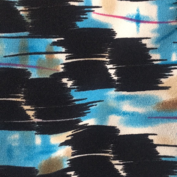 INVESTMENTS  Stretch Jersey Knit Color Block Shark-Bite Front Hem Defined Waist - Picture 11 of 16